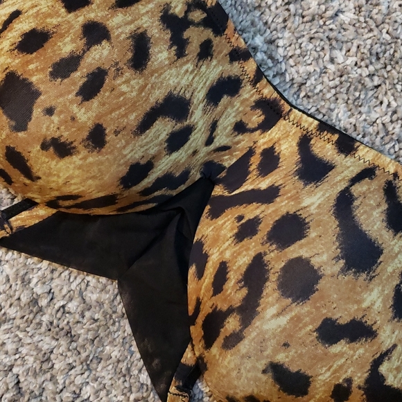 ♦️♦️ SOLD♦️♦️ Maurices Bra - Picture 2 of 6